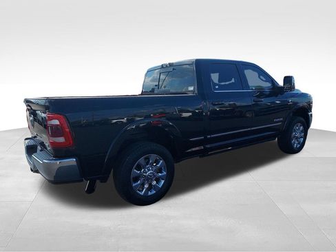 Used 2024 RAM 3500 Limited AWD/4WD image 5
