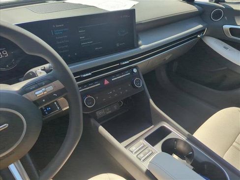 New 2025 Hyundai Sonata SEL image 16