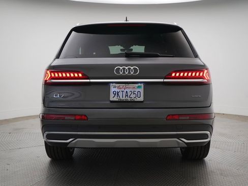 Used 2023 Audi Q7 3.0T Premium Plus AWD/4WD image 4