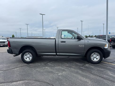 Used 2013 RAM 1500 Tradesman w/ Popular Equipment Group AWD/4WD image 4
