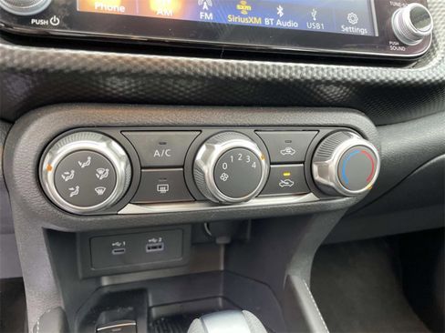 Used 2024 Nissan Kicks SV image 28