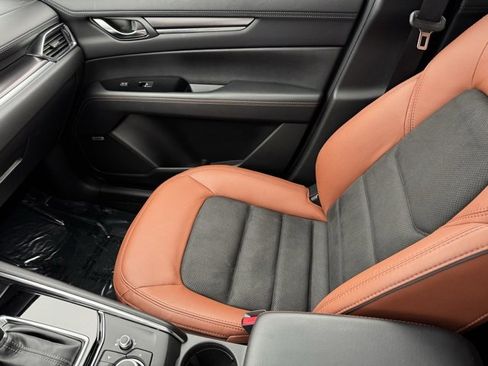 Certified 2024 MAZDA CX-5 Carbon Edition image 25