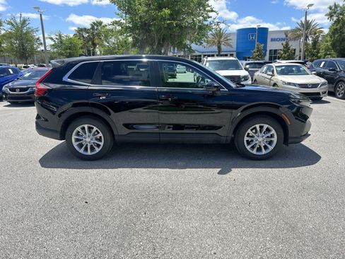 Used 2025 Honda CR-V EX image 7