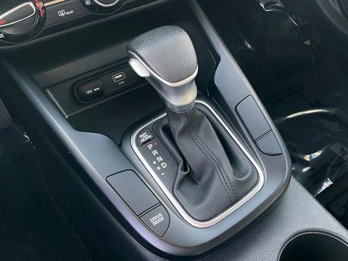 Used 2023 Kia Soul LX w/ LX Technology Package image 28