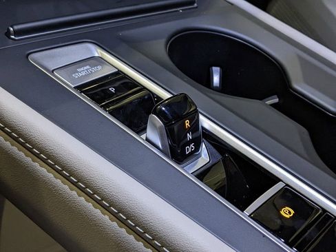 New 2026 Volkswagen Atlas SE image 18