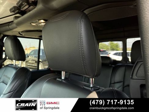 Used 2021 Jeep Gladiator Overland w/ Popular Equipment Package AWD/4WD image 21