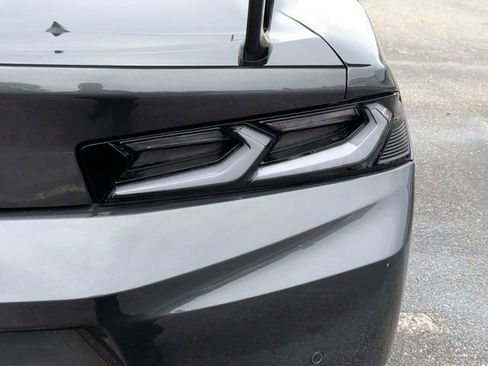 Used 2018 Chevrolet Camaro ZL1 RWD image 10