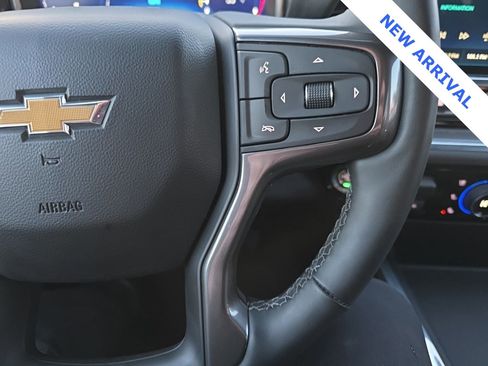 Used 2025 Chevrolet Silverado 2500 High Country w/ Technology Package image 16