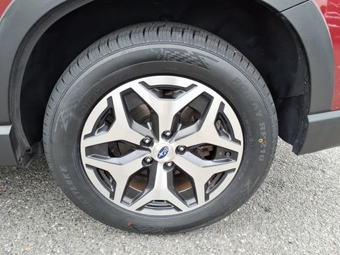 Certified 2024 Subaru Forester Premium AWD/4WD image 18