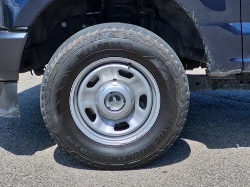 Used 2022 Ford F350 XL w/ Power Equipment Group AWD/4WD image 14