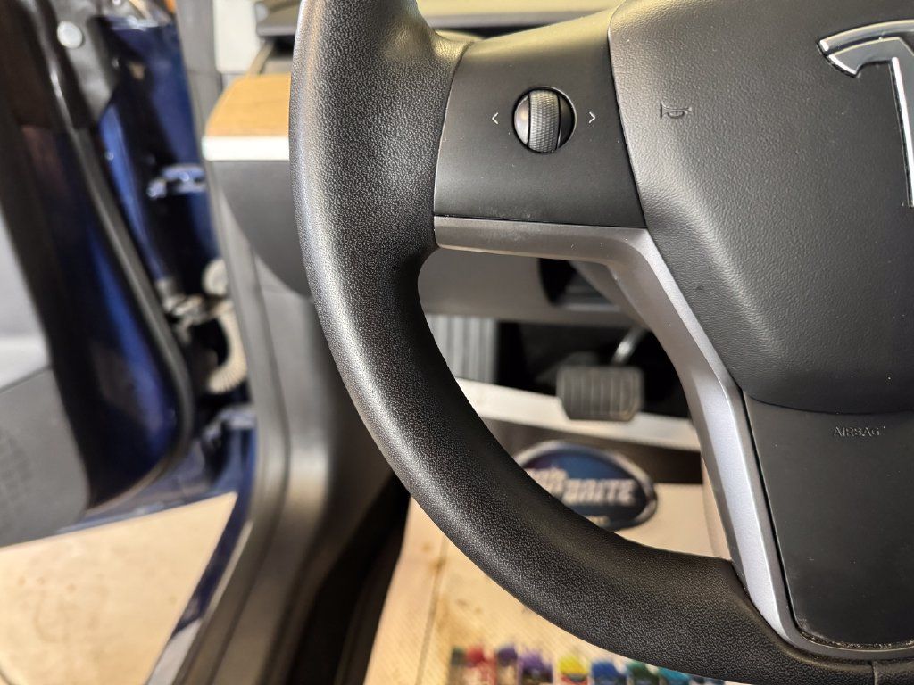 Used 2019 Tesla Model 3 Long Range RWD image 11