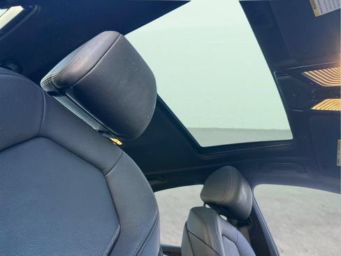 Used 2017 BMW 540i RWD image 16