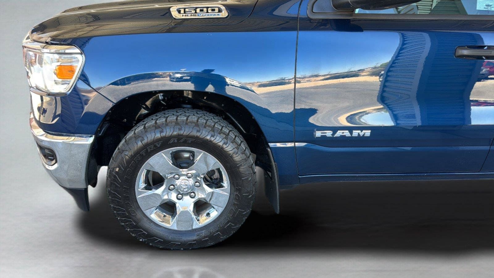 Used 2024 RAM 1500 Big Horn AWD/4WD image 28