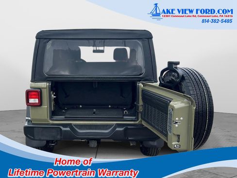 Used 2025 Jeep Wrangler Sport AWD/4WD image 9