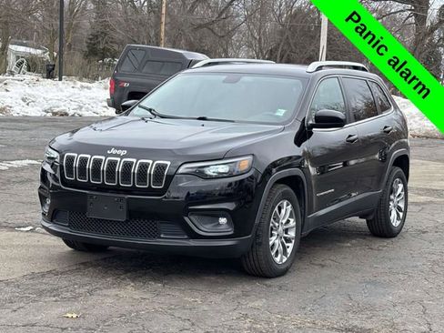Used 2019 Jeep Cherokee Latitude Plus image 29