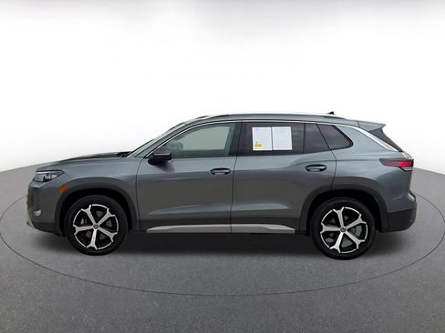 Used 2026 Volkswagen Tiguan SE AWD/4WD image 8