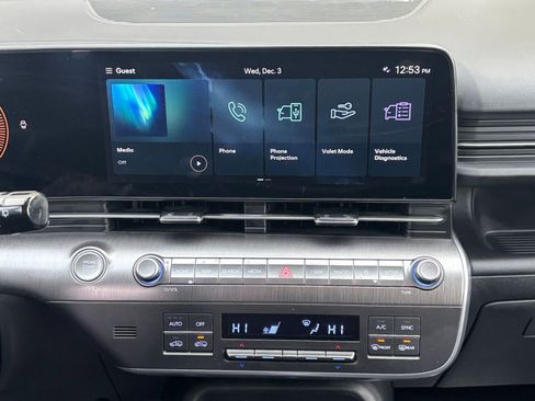 Used 2025 Hyundai Kona SEL image 18