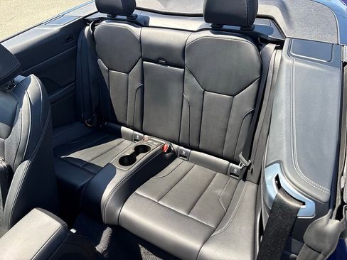 Used 2025 BMW M440i Convertible RWD image 26