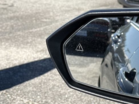 Certified 2022 Hyundai Elantra SEL w/ Preferred Accessory Package image 16