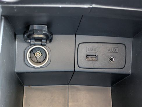 Used 2015 Subaru Forester 2.0XT Touring w/ Eyesight & Navigation System image 32