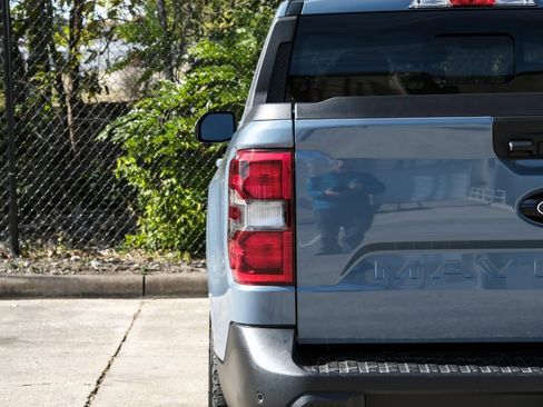 Used 2025 Ford Maverick Lariat w/ 4K Tow Package image 56