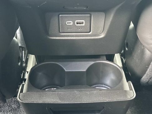 Used 2024 Cadillac XT6 Sport w/ LPO, Onyx Lite Package AWD/4WD image 16