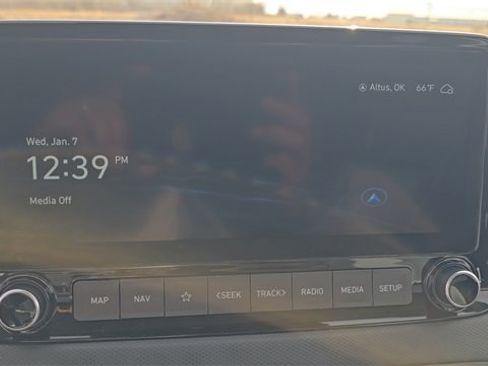 Used 2023 Hyundai Kona SEL w/ Convenience Package image 19