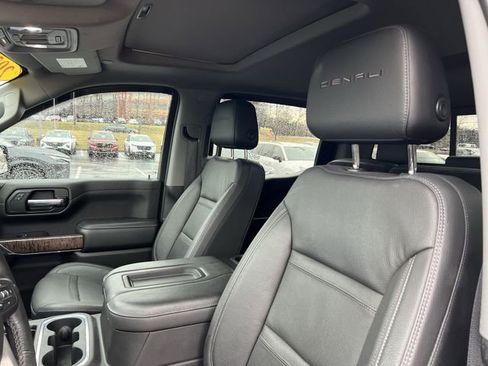 Used 2021 GMC Sierra 1500 Denali w/ Denali Ultimate Package image 9