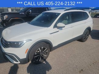 Used 2022 Volkswagen Tiguan S image 1