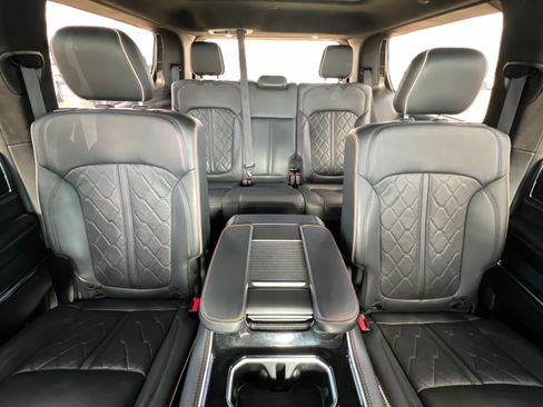 Used 2023 Jeep Grand Wagoneer Series III w/ Rear Seat Video Group 1 image 27