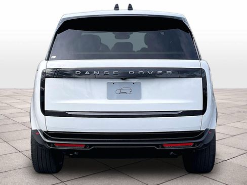 New 2026 Land Rover Range Rover SE image 6