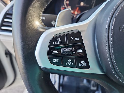 Used 2020 BMW X5 M50i w/ Executive Package image 19