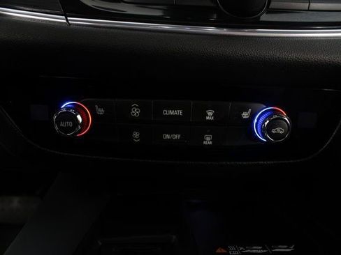 Used 2023 Buick Enclave Essence w/ Experience Buick Package image 6