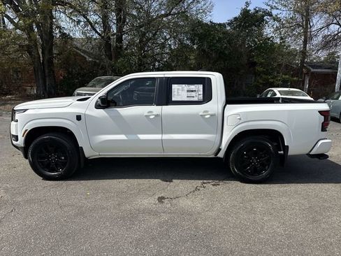New 2026 Nissan Frontier SV AWD/4WD image 8