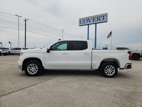 Used 2025 Chevrolet Silverado 1500 LT w/ Safety Package AWD/4WD image 4