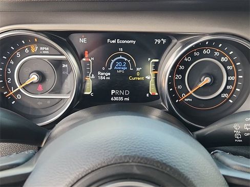 Used 2021 Jeep Wrangler Sport S image 12
