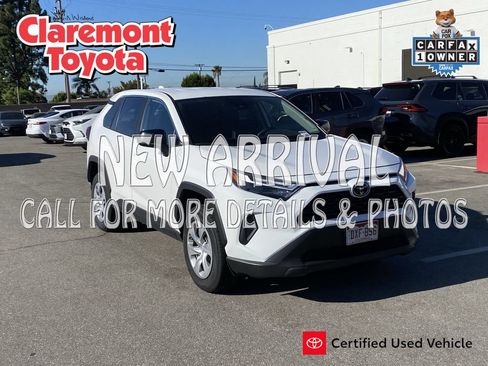 Used 2025 Toyota RAV4 LE AWD/4WD image 1