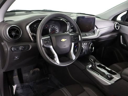 Used 2024 Chevrolet Blazer LT w/ Convenience Package FWD image 27