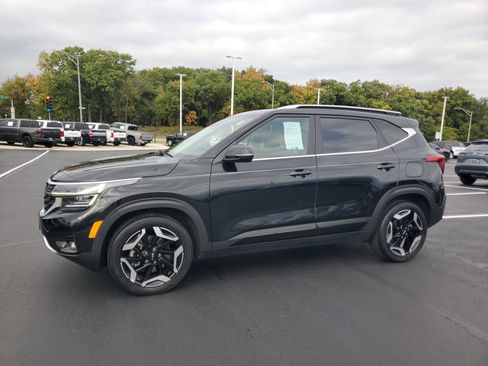 Used 2024 Kia Seltos SX image 3