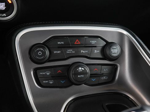 Used 2022 Dodge Challenger GT w/ Plus Package AWD/4WD image 18