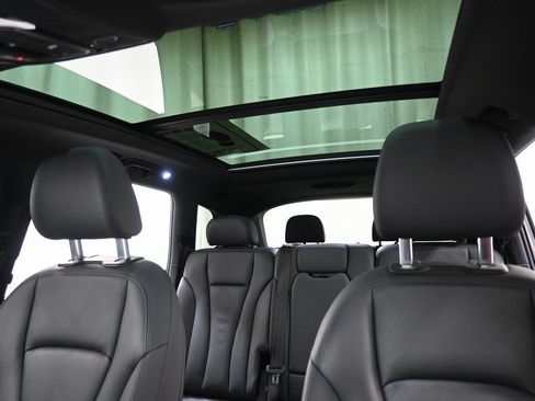 Used 2021 Audi Q7 3.0T Premium image 4