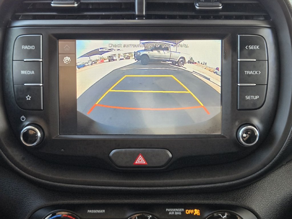 Used 2022 Kia Soul LX w/ Technology Package FWD image 21