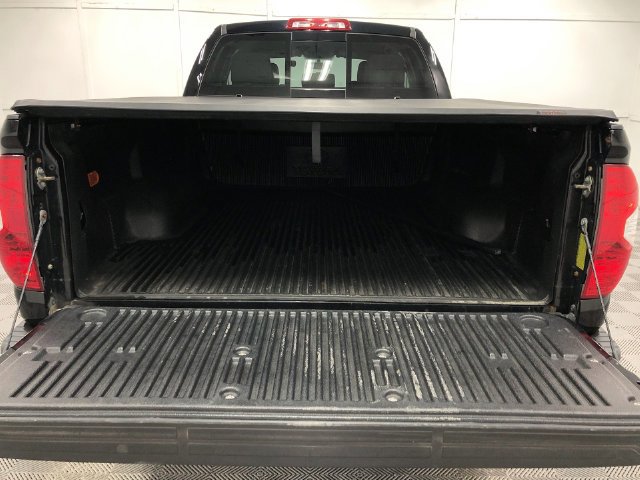Used 2017 Toyota Tundra SR5 AWD/4WD image 24