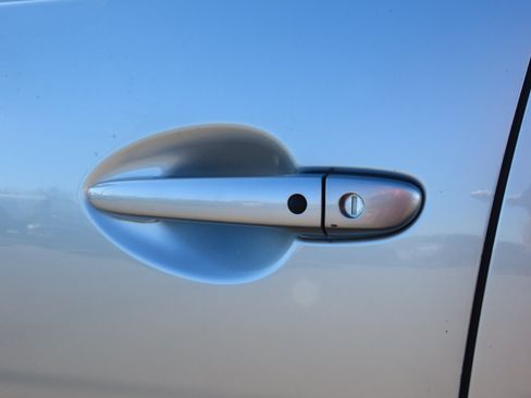 Used 2018 MAZDA CX-9 Signature image 21