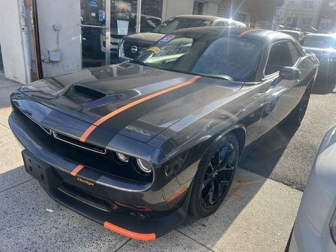 Used 2023 Dodge Challenger GT image 4