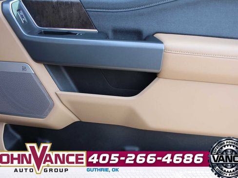 Used 2024 Ford F350 Lariat w/ Lariat Ultimate Package image 19