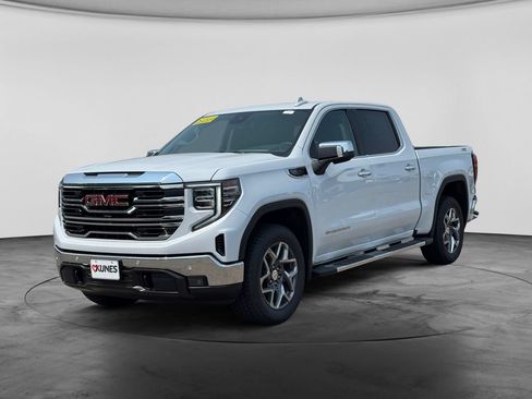 New 2026 GMC Sierra 1500 SLT w/ SLT Premium Plus Package AWD/4WD image 3