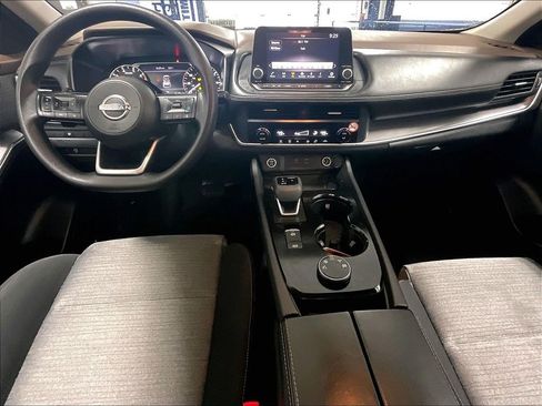 Certified 2023 Nissan Rogue SV AWD/4WD image 21