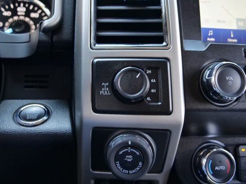 Used 2020 Ford F150 Lariat image 15