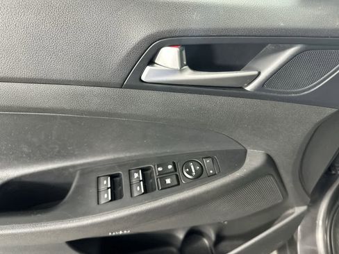 Used 2020 Hyundai Tucson Limited AWD/4WD image 11